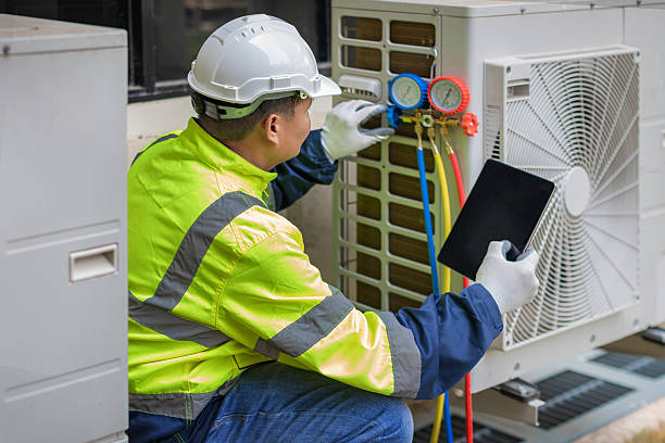 Professional Ductwork Repair technician working in High Ridge, MO